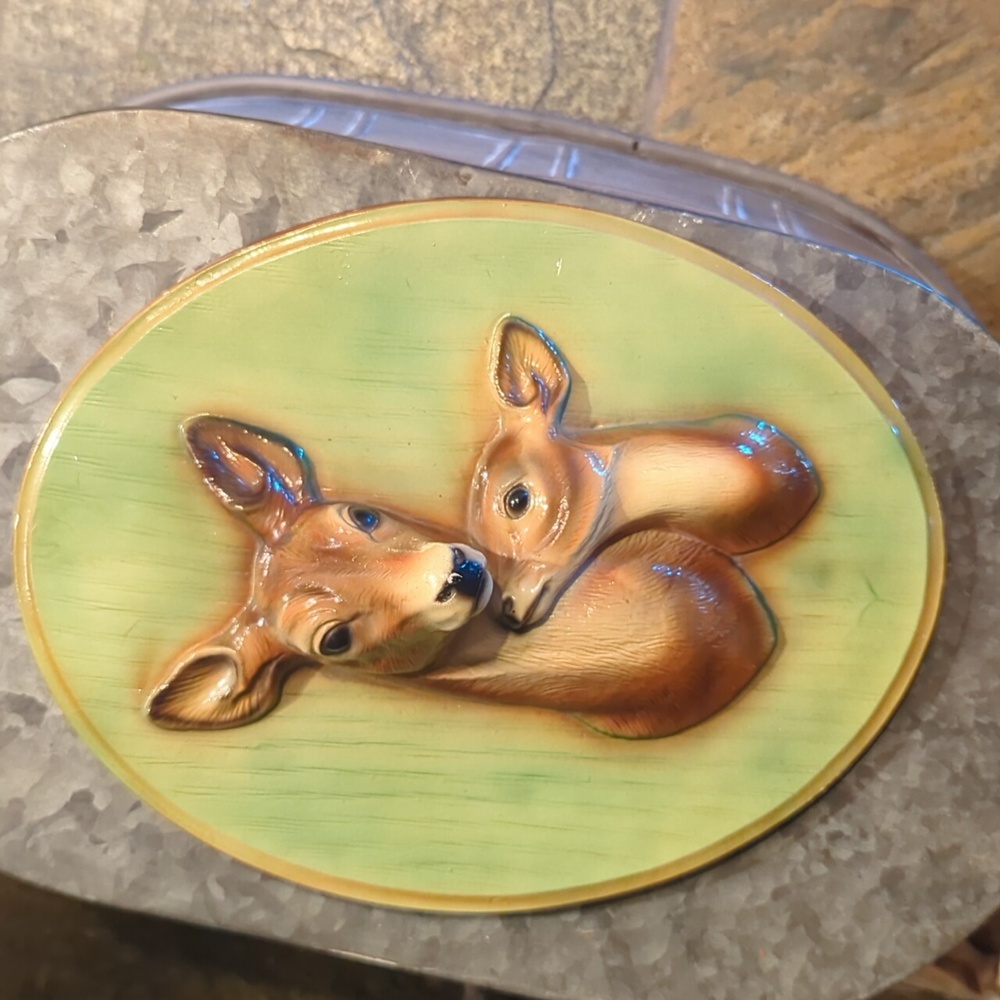 Vintage Doe and Fawn Chalkware Plaque 3D